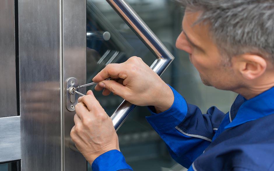 serrurier professionnel tarif Montreuil